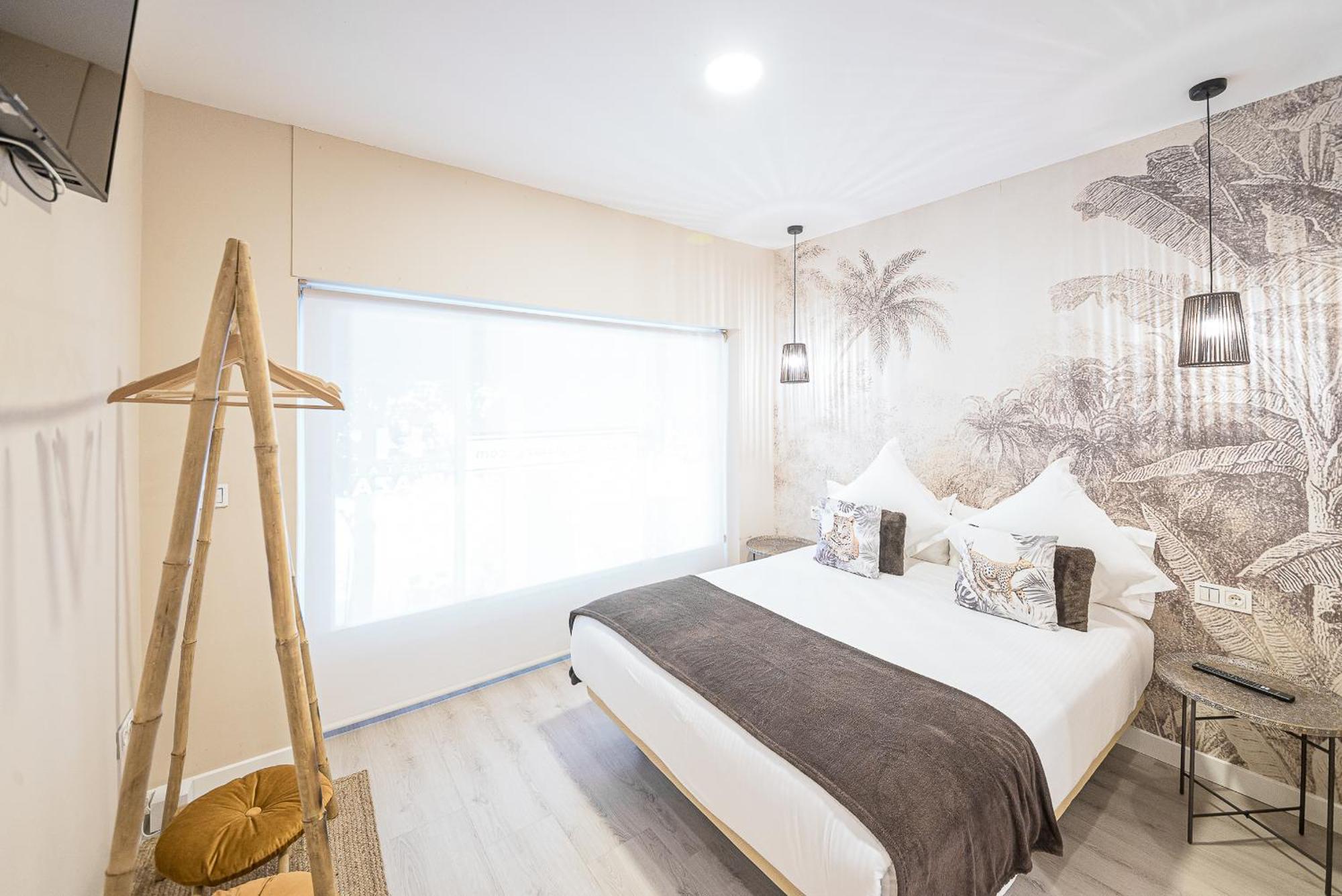 Hostal Plaza Boutique (Adults Only) سرقسطة المظهر الخارجي الصورة