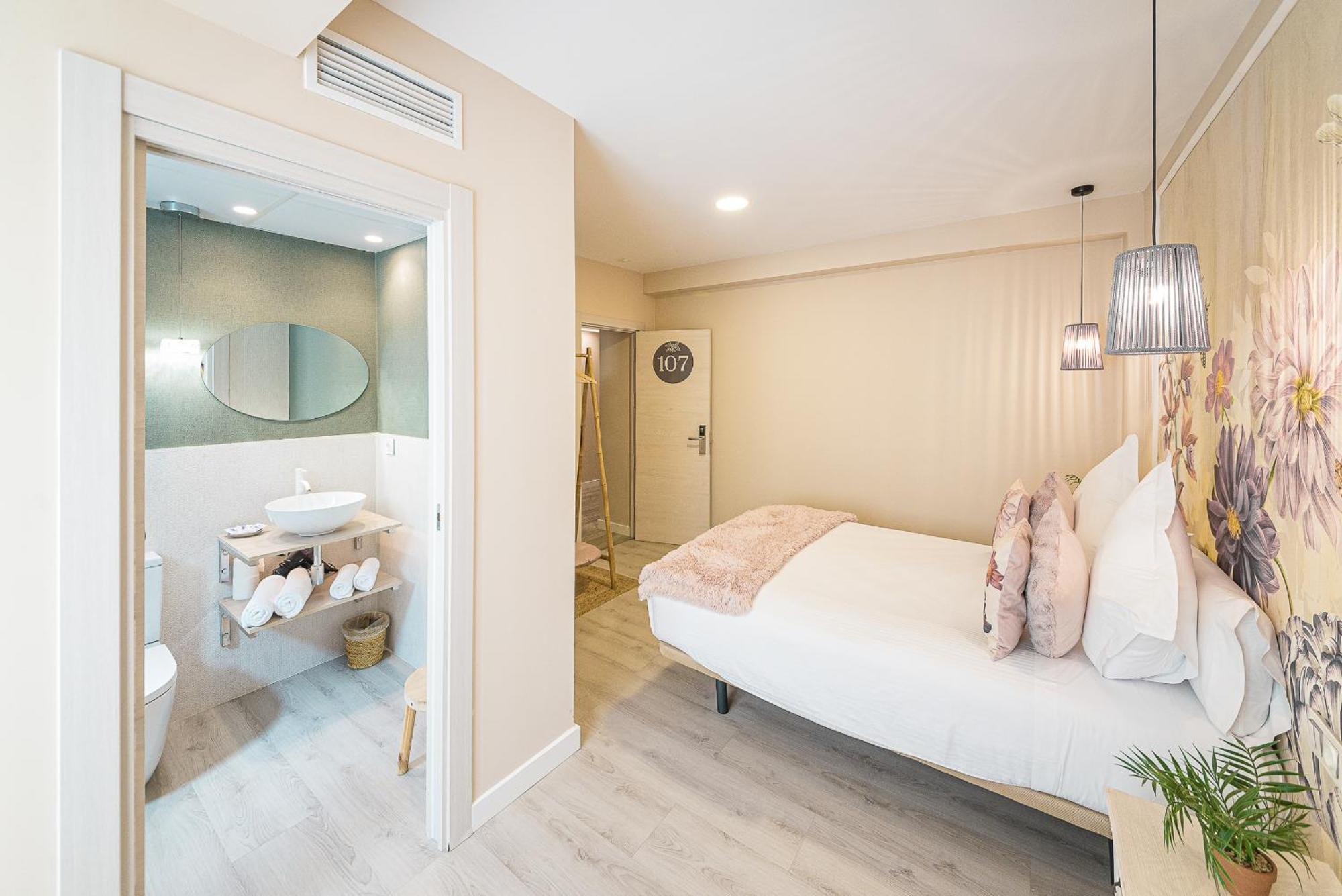 Hostal Plaza Boutique (Adults Only) سرقسطة المظهر الخارجي الصورة